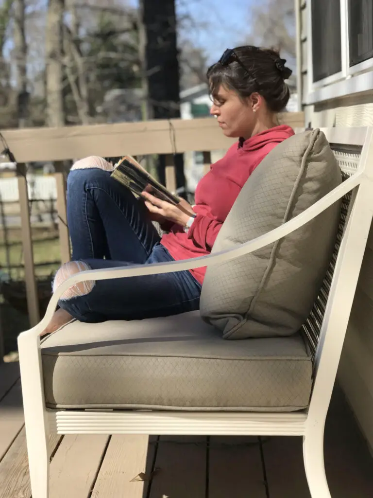 Kristen reading