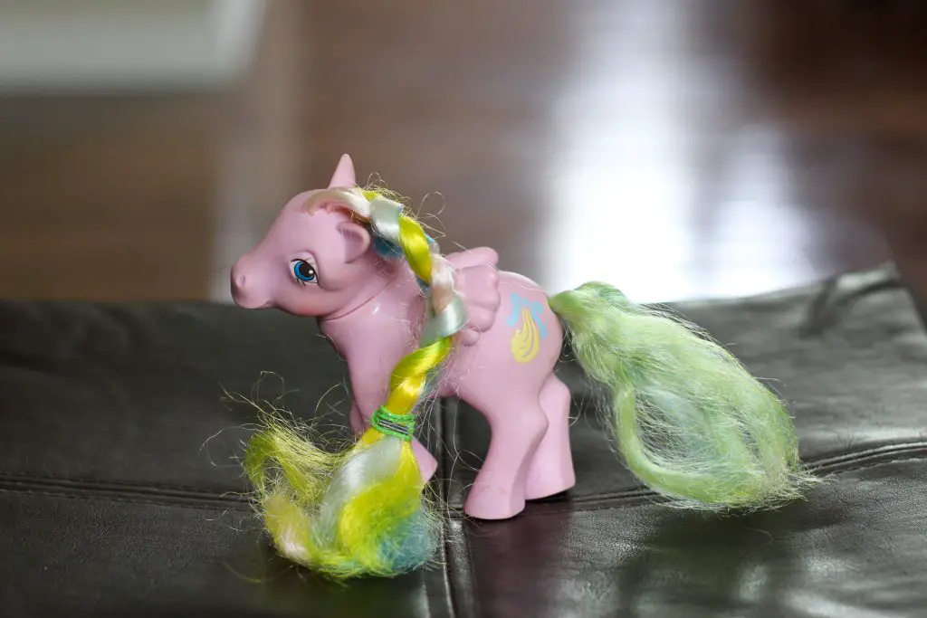 My Little Pony with adjustable tail